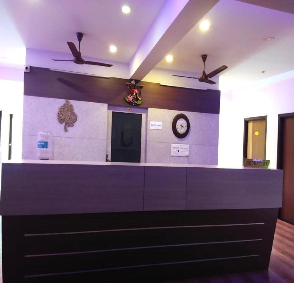 Hotel Radha Pangala Exterior photo