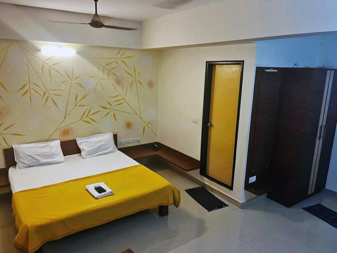 Hotel Radha Pangala Exterior photo